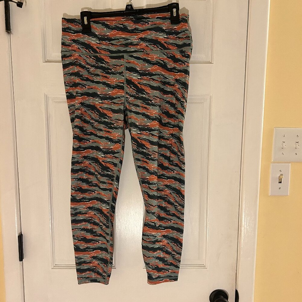 Atheltic pants orange and green